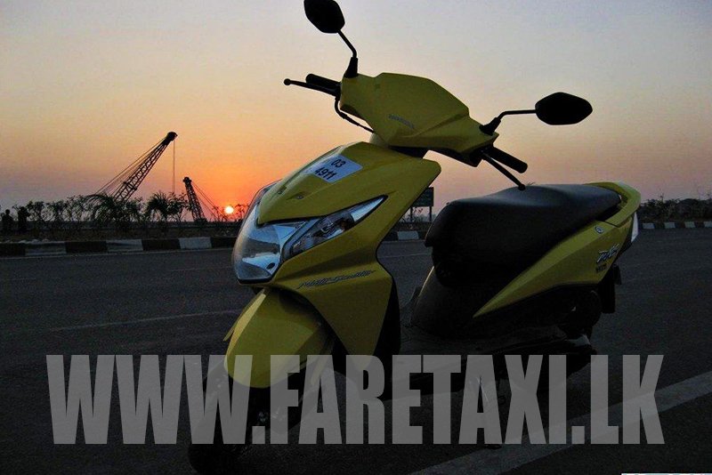 faretaxi-Scooter-rental-service-in-ceylon